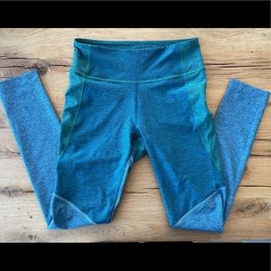 NWOT Outdoor Voices 7/8 Leggings, Blue/Green, S